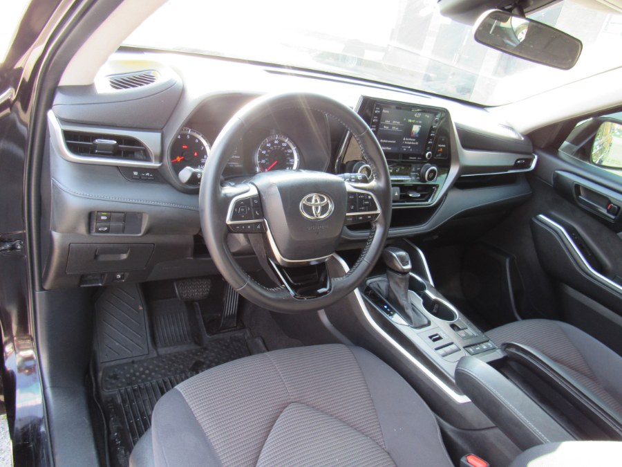 2021 Toyota Highlander LE, available for sale in Worcester, Massachusetts | Hilario's Auto Sales Inc.. Worcester, Massachusetts 2021 Toyota Highlander LE, available for sale in Worcester, Massachusetts | Hilario's Auto Sales Inc.. Worcester, Massachusetts