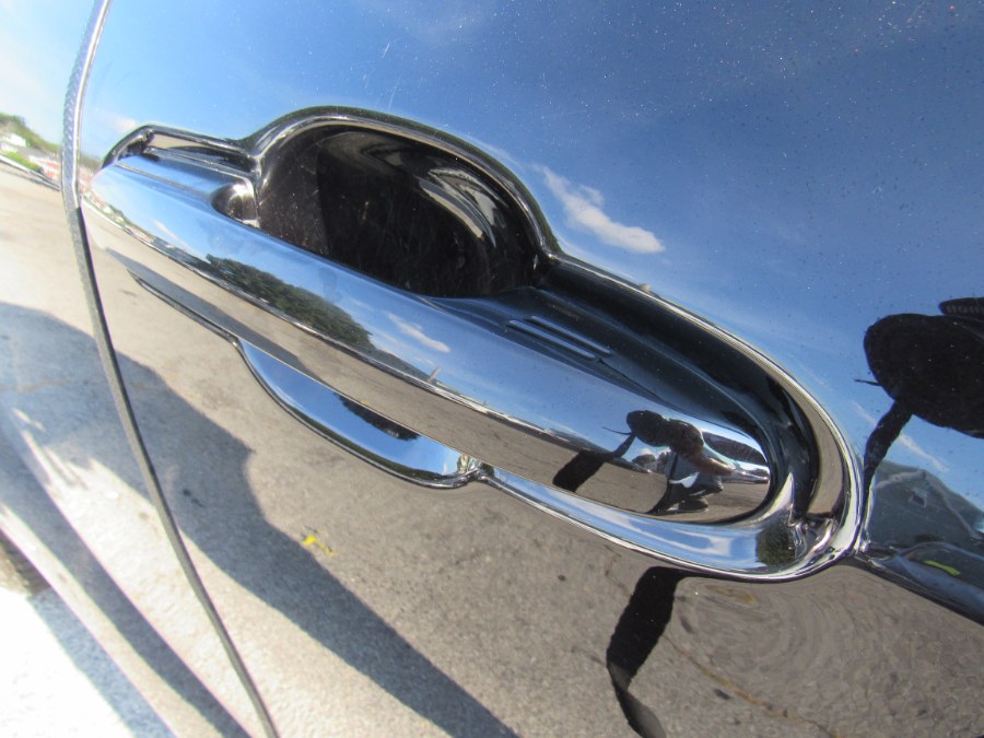 2021 Toyota Highlander LE, available for sale in Worcester, Massachusetts | Hilario's Auto Sales Inc.. Worcester, Massachusetts 2021 Toyota Highlander LE, available for sale in Worcester, Massachusetts | Hilario's Auto Sales Inc.. Worcester, Massachusetts