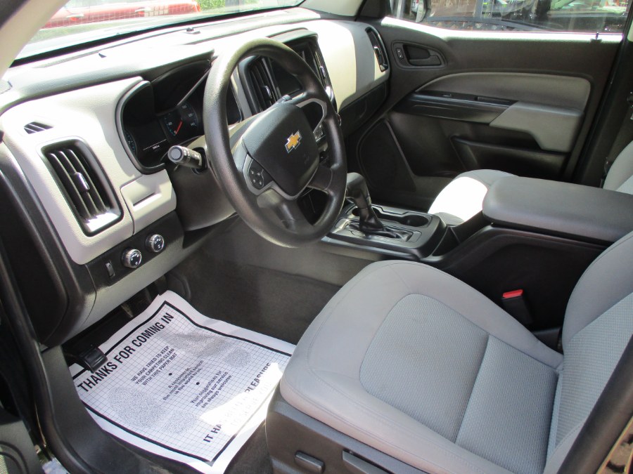 2018 Chevrolet Colorado 4WD Crew Cab 140.5" Work Truck, available for sale in Meriden, Connecticut | Cos Central Auto. Meriden, Connecticut 2018 Chevrolet Colorado 4WD Crew Cab 140.5" Work Truck, available for sale in Meriden, Connecticut | Cos Central Auto. Meriden, Connecticut