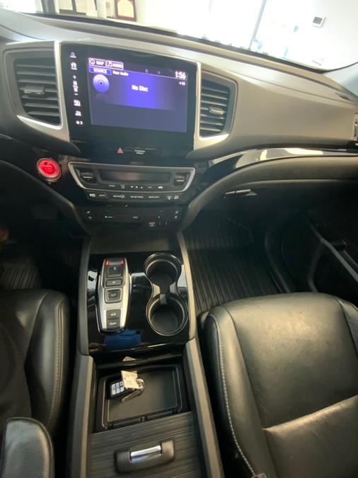 2017 Honda Pilot Elite AWD, available for sale in Hartford, Connecticut | Franklin Motors Auto Sales LLC. Hartford, Connecticut 2017 Honda Pilot Elite AWD, available for sale in Hartford, Connecticut | Franklin Motors Auto Sales LLC. Hartford, Connecticut