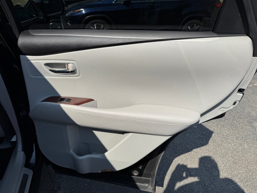 2010 Lexus RX 350 AWD 4dr, available for sale in West Springfield, Massachusetts | Union Street Auto Sales. West Springfield, Massachusetts 2010 Lexus RX 350 AWD 4dr, available for sale in West Springfield, Massachusetts | Union Street Auto Sales. West Springfield, Massachusetts