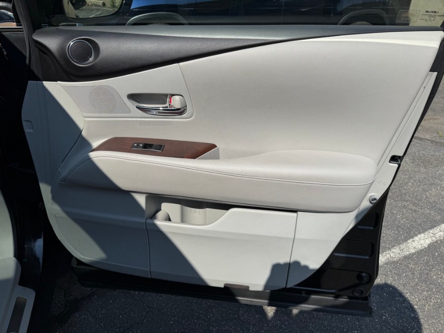 2010 Lexus RX 350 AWD 4dr, available for sale in West Springfield, Massachusetts | Union Street Auto Sales. West Springfield, Massachusetts 2010 Lexus RX 350 AWD 4dr, available for sale in West Springfield, Massachusetts | Union Street Auto Sales. West Springfield, Massachusetts