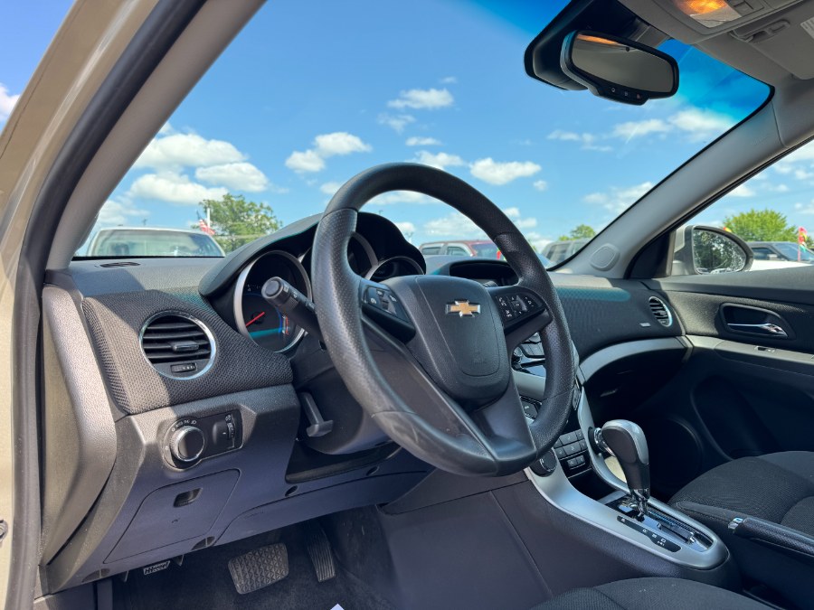 2016 Chevrolet Cruze Limited 4dr Sdn Auto LT w/1LT, available for sale in Ortonville, Michigan | Marsh Auto Sales LLC. Ortonville, Michigan 2016 Chevrolet Cruze Limited 4dr Sdn Auto LT w/1LT, available for sale in Ortonville, Michigan | Marsh Auto Sales LLC. Ortonville, Michigan