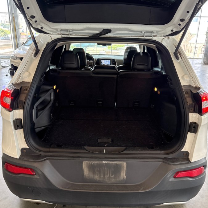 2014 Jeep Cherokee 4WD 4dr Limited, available for sale in Lindenhurst, New York | Power Motor Group. Lindenhurst, New York 2014 Jeep Cherokee 4WD 4dr Limited, available for sale in Lindenhurst, New York | Power Motor Group. Lindenhurst, New York