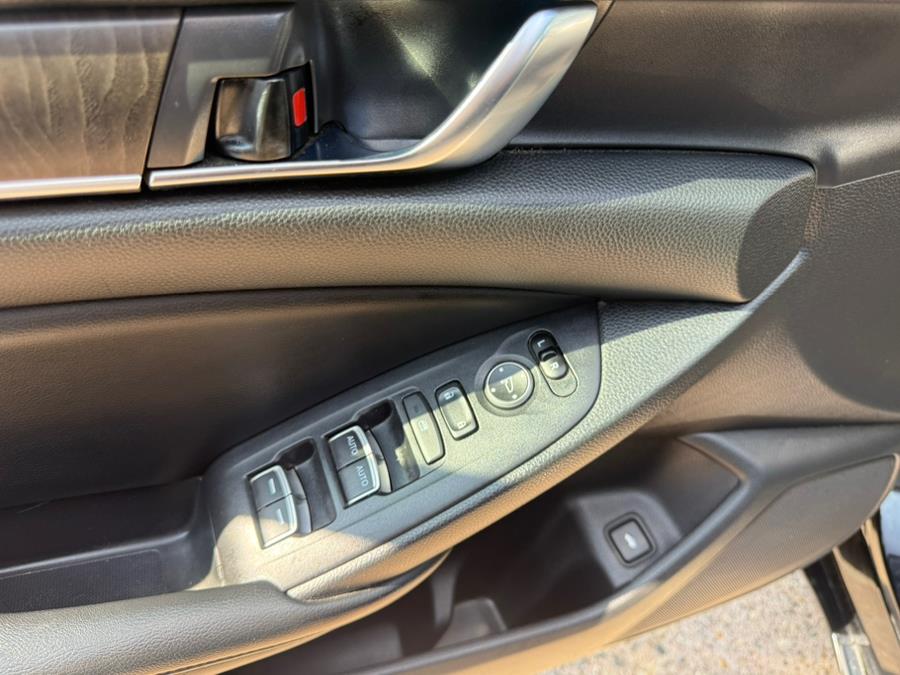 2018 Honda Accord Sedan EX 1.5T CVT, available for sale in Manchester, Connecticut | Carsonmain LLC. Manchester, Connecticut 2018 Honda Accord Sedan EX 1.5T CVT, available for sale in Manchester, Connecticut | Carsonmain LLC. Manchester, Connecticut