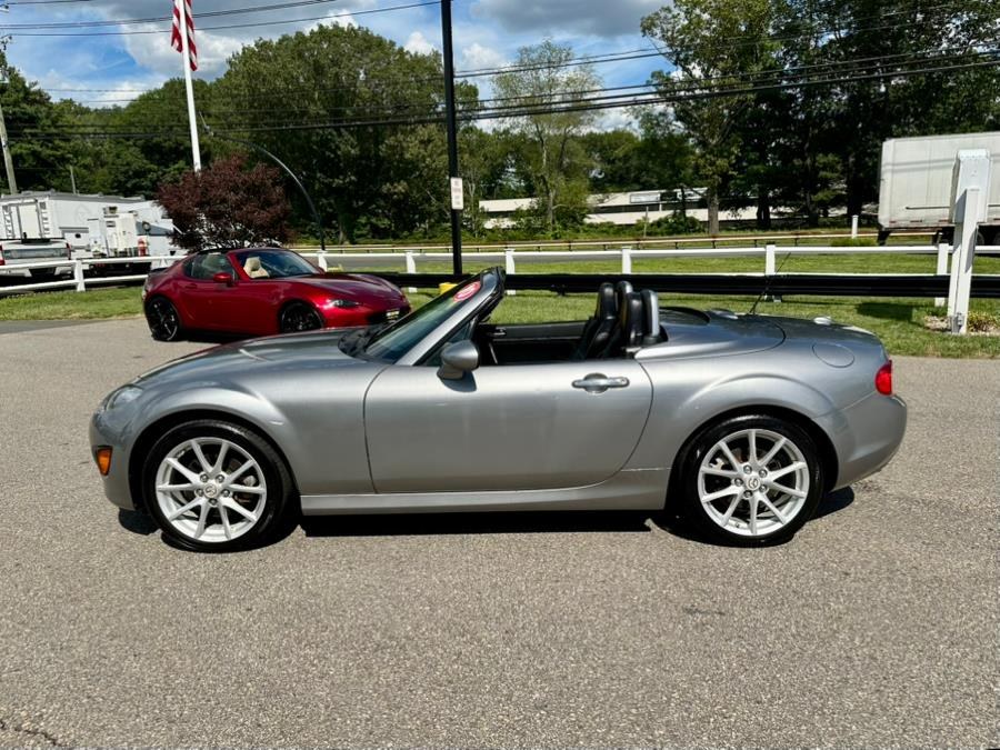 2010 Mazda MX-5 Miata 2dr Conv PRHT Auto Grand Touring, available for sale in South Windsor, Connecticut | Mike And Tony Auto Sales, Inc. South Windsor, Connecticut 2010 Mazda MX-5 Miata 2dr Conv PRHT Auto Grand Touring, available for sale in South Windsor, Connecticut | Mike And Tony Auto Sales, Inc. South Windsor, Connecticut