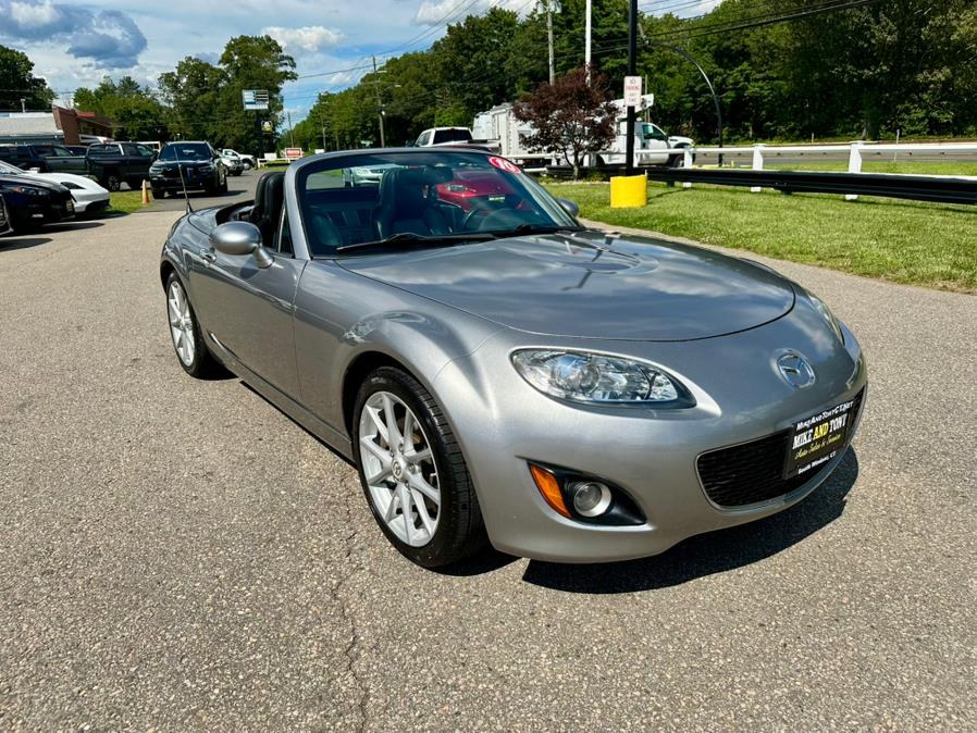2010 Mazda MX-5 Miata 2dr Conv PRHT Auto Grand Touring, available for sale in South Windsor, Connecticut | Mike And Tony Auto Sales, Inc. South Windsor, Connecticut 2010 Mazda MX-5 Miata 2dr Conv PRHT Auto Grand Touring, available for sale in South Windsor, Connecticut | Mike And Tony Auto Sales, Inc. South Windsor, Connecticut