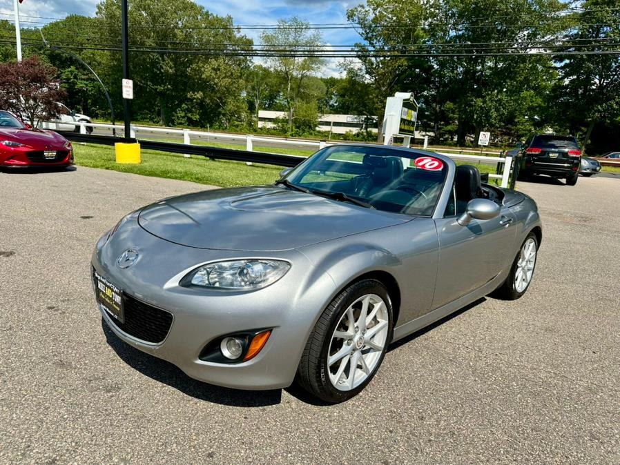 2010 Mazda MX-5 Miata 2dr Conv PRHT Auto Grand Touring, available for sale in South Windsor, Connecticut | Mike And Tony Auto Sales, Inc. South Windsor, Connecticut 2010 Mazda MX-5 Miata 2dr Conv PRHT Auto Grand Touring, available for sale in South Windsor, Connecticut | Mike And Tony Auto Sales, Inc. South Windsor, Connecticut
