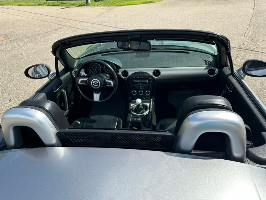 2010 Mazda MX-5 Miata 2dr Conv PRHT Auto Grand Touring, available for sale in South Windsor, Connecticut | Mike And Tony Auto Sales, Inc. South Windsor, Connecticut 2010 Mazda MX-5 Miata 2dr Conv PRHT Auto Grand Touring, available for sale in South Windsor, Connecticut | Mike And Tony Auto Sales, Inc. South Windsor, Connecticut