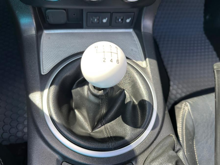 2010 Mazda MX-5 Miata 2dr Conv PRHT Auto Grand Touring, available for sale in South Windsor, Connecticut | Mike And Tony Auto Sales, Inc. South Windsor, Connecticut 2010 Mazda MX-5 Miata 2dr Conv PRHT Auto Grand Touring, available for sale in South Windsor, Connecticut | Mike And Tony Auto Sales, Inc. South Windsor, Connecticut