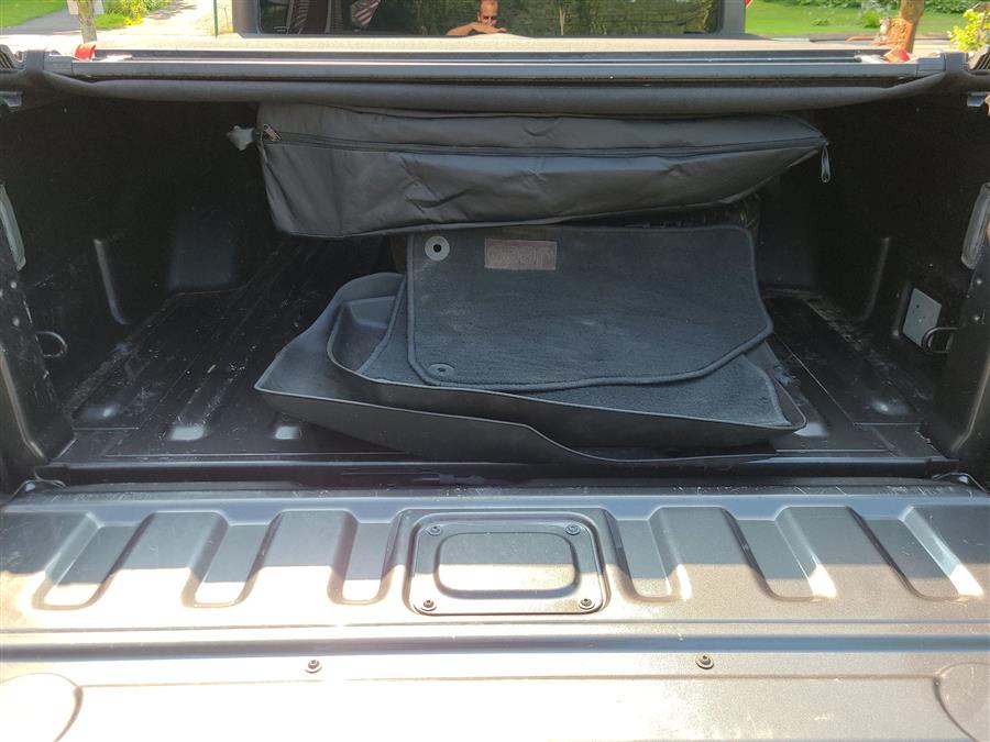 2020 Jeep Gladiator Sport S 4x4, available for sale in Canton, Connecticut | Lava Motors. Canton, Connecticut 2020 Jeep Gladiator Sport S 4x4, available for sale in Canton, Connecticut | Lava Motors. Canton, Connecticut