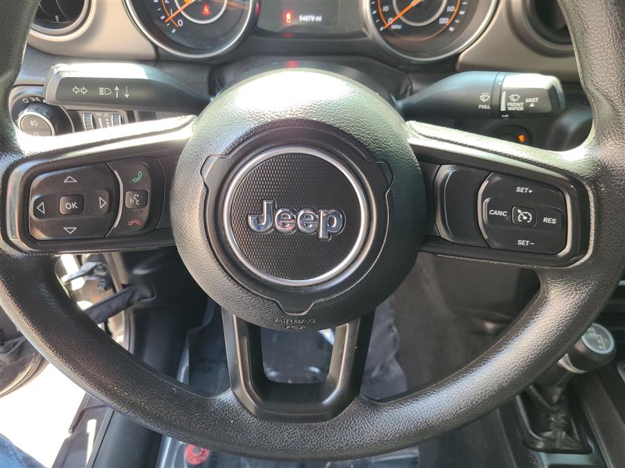 2020 Jeep Gladiator Sport S 4x4, available for sale in Canton, Connecticut | Lava Motors. Canton, Connecticut 2020 Jeep Gladiator Sport S 4x4, available for sale in Canton, Connecticut | Lava Motors. Canton, Connecticut
