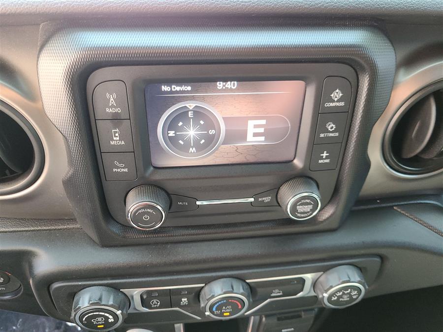 2020 Jeep Gladiator Sport S 4x4, available for sale in Canton, Connecticut | Lava Motors. Canton, Connecticut 2020 Jeep Gladiator Sport S 4x4, available for sale in Canton, Connecticut | Lava Motors. Canton, Connecticut