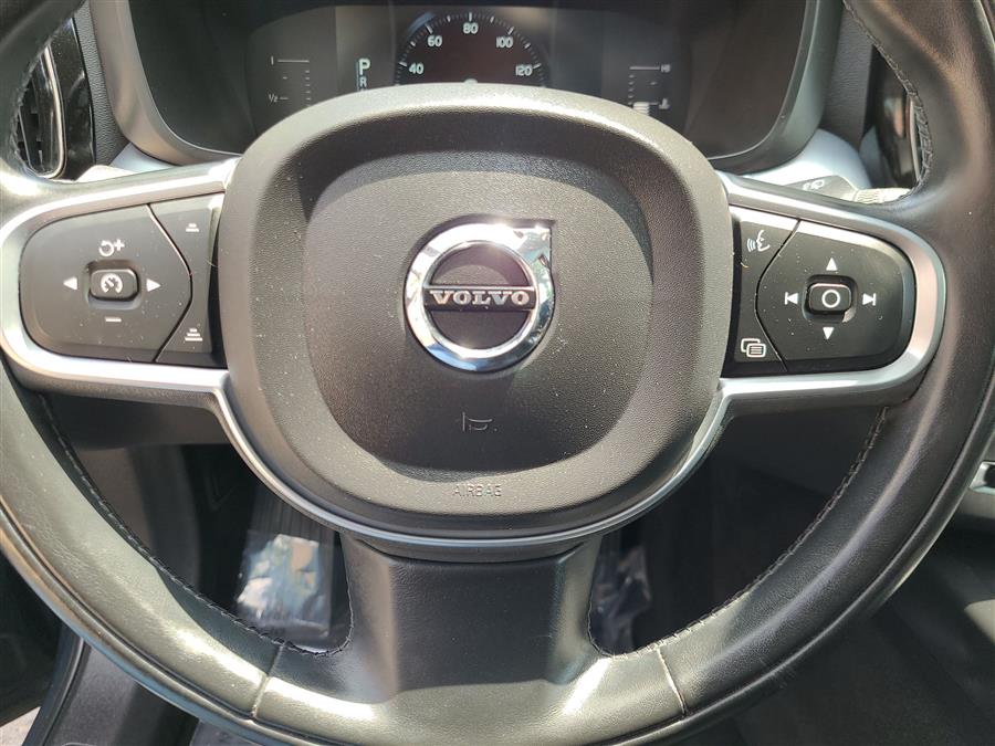 2019 Volvo XC60 T6 AWD Momentum, available for sale in Canton, Connecticut | Lava Motors. Canton, Connecticut 2019 Volvo XC60 T6 AWD Momentum, available for sale in Canton, Connecticut | Lava Motors. Canton, Connecticut