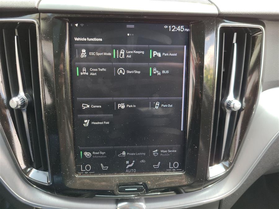 2019 Volvo XC60 T6 AWD Momentum, available for sale in Canton, Connecticut | Lava Motors. Canton, Connecticut 2019 Volvo XC60 T6 AWD Momentum, available for sale in Canton, Connecticut | Lava Motors. Canton, Connecticut