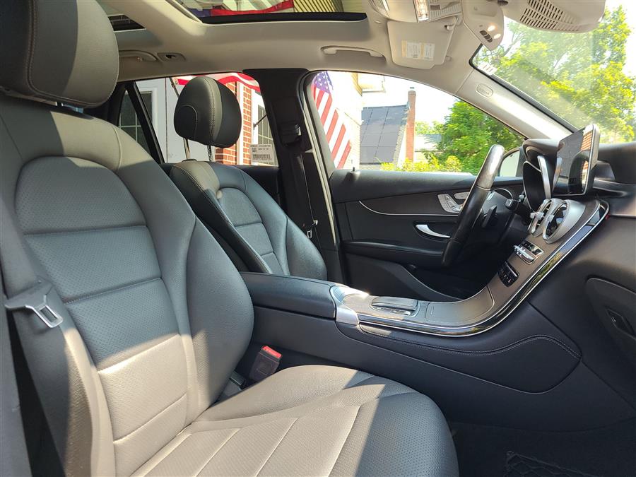2020 Mercedes-Benz GLC GLC 300 4MATIC SUV, available for sale in Canton, Connecticut | Lava Motors. Canton, Connecticut 2020 Mercedes-Benz GLC GLC 300 4MATIC SUV, available for sale in Canton, Connecticut | Lava Motors. Canton, Connecticut