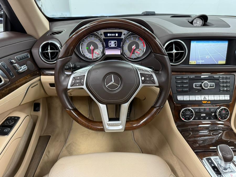 2013 Mercedes-Benz SL-Class 2dr Roadster SL550, available for sale in Elizabeth, New Jersey | M Auto Group. Elizabeth, New Jersey 2013 Mercedes-Benz SL-Class 2dr Roadster SL550, available for sale in Elizabeth, New Jersey | M Auto Group. Elizabeth, New Jersey