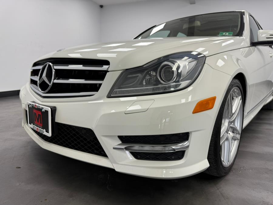2012 Mercedes-Benz C-Class 4dr Sdn C300 Sport 4MATIC, available for sale in Elizabeth, New Jersey | M Auto Group. Elizabeth, New Jersey 2012 Mercedes-Benz C-Class 4dr Sdn C300 Sport 4MATIC, available for sale in Elizabeth, New Jersey | M Auto Group. Elizabeth, New Jersey
