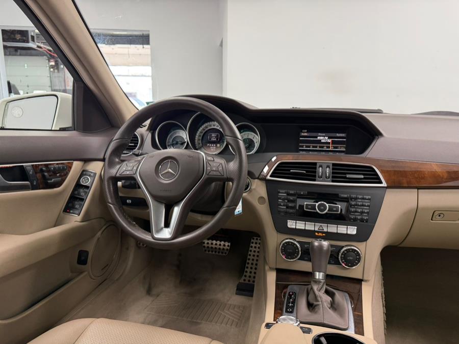2012 Mercedes-Benz C-Class 4dr Sdn C300 Sport 4MATIC, available for sale in Elizabeth, New Jersey | M Auto Group. Elizabeth, New Jersey 2012 Mercedes-Benz C-Class 4dr Sdn C300 Sport 4MATIC, available for sale in Elizabeth, New Jersey | M Auto Group. Elizabeth, New Jersey