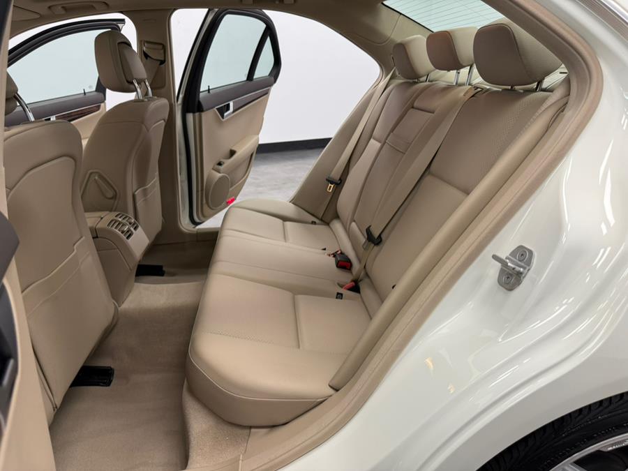 2012 Mercedes-Benz C-Class 4dr Sdn C300 Sport 4MATIC, available for sale in Elizabeth, New Jersey | M Auto Group. Elizabeth, New Jersey 2012 Mercedes-Benz C-Class 4dr Sdn C300 Sport 4MATIC, available for sale in Elizabeth, New Jersey | M Auto Group. Elizabeth, New Jersey
