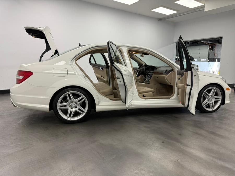 2012 Mercedes-Benz C-Class 4dr Sdn C300 Sport 4MATIC, available for sale in Elizabeth, New Jersey | M Auto Group. Elizabeth, New Jersey 2012 Mercedes-Benz C-Class 4dr Sdn C300 Sport 4MATIC, available for sale in Elizabeth, New Jersey | M Auto Group. Elizabeth, New Jersey