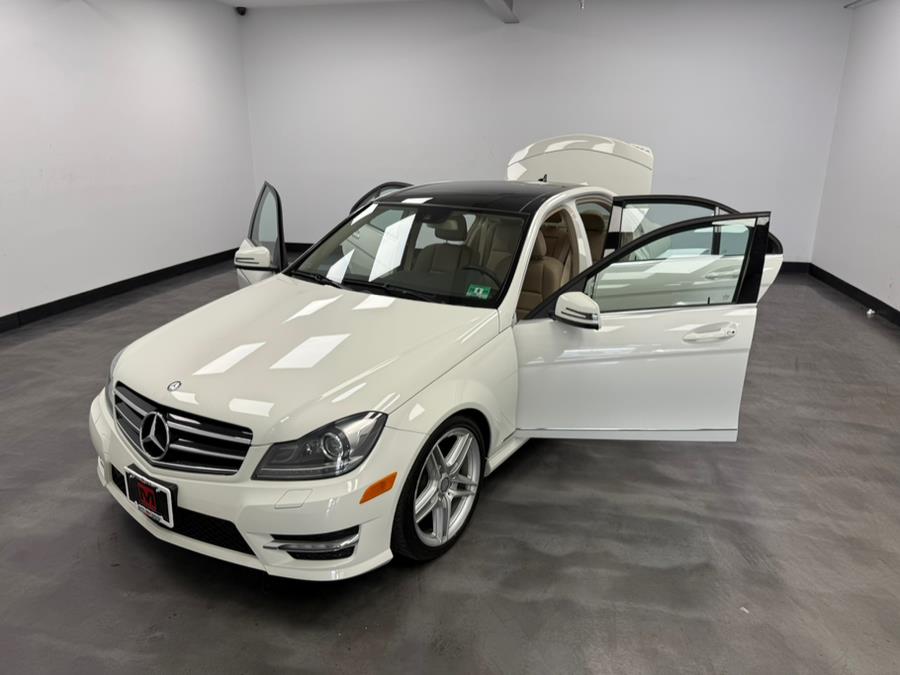 2012 Mercedes-Benz C-Class 4dr Sdn C300 Sport 4MATIC, available for sale in Elizabeth, New Jersey | M Auto Group. Elizabeth, New Jersey 2012 Mercedes-Benz C-Class 4dr Sdn C300 Sport 4MATIC, available for sale in Elizabeth, New Jersey | M Auto Group. Elizabeth, New Jersey