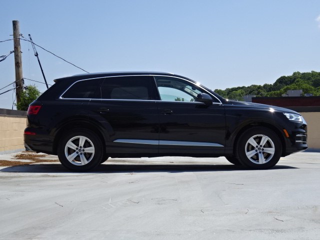 2018 Audi Q7 2.0T Premium Plus quattro AWD, available for sale in Newton, Massachusetts | Cars of Boston. Newton, Massachusetts 2018 Audi Q7 2.0T Premium Plus quattro AWD, available for sale in Newton, Massachusetts | Cars of Boston. Newton, Massachusetts