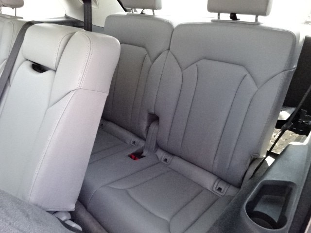2018 Audi Q7 2.0T Premium Plus quattro AWD, available for sale in Newton, Massachusetts | Cars of Boston. Newton, Massachusetts 2018 Audi Q7 2.0T Premium Plus quattro AWD, available for sale in Newton, Massachusetts | Cars of Boston. Newton, Massachusetts