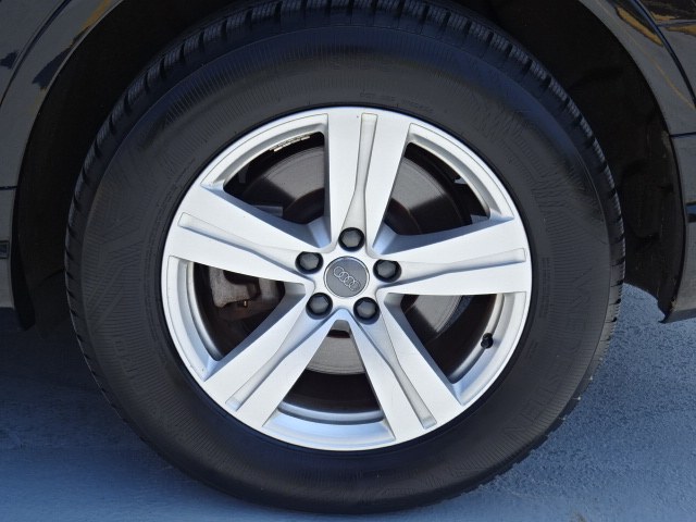2018 Audi Q7 2.0T Premium Plus quattro AWD, available for sale in Newton, Massachusetts | Cars of Boston. Newton, Massachusetts 2018 Audi Q7 2.0T Premium Plus quattro AWD, available for sale in Newton, Massachusetts | Cars of Boston. Newton, Massachusetts
