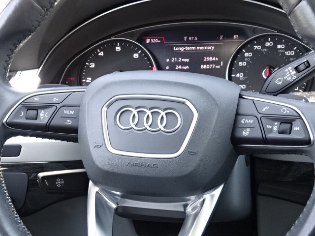 2018 Audi Q7 2.0T Premium Plus quattro AWD, available for sale in Newton, Massachusetts | Jacob Auto Sales. Newton, Massachusetts 2018 Audi Q7 2.0T Premium Plus quattro AWD, available for sale in Newton, Massachusetts | Jacob Auto Sales. Newton, Massachusetts