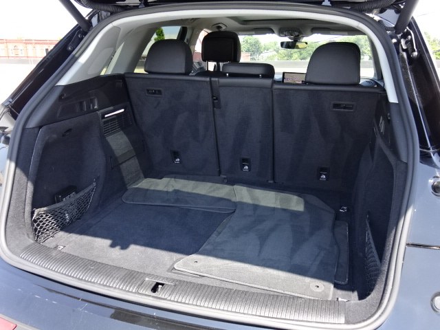 2020 Audi Q5 Premium Plus quattro AWD, available for sale in Newton, Massachusetts | Jacob Auto Sales. Newton, Massachusetts 2020 Audi Q5 Premium Plus quattro AWD, available for sale in Newton, Massachusetts | Jacob Auto Sales. Newton, Massachusetts