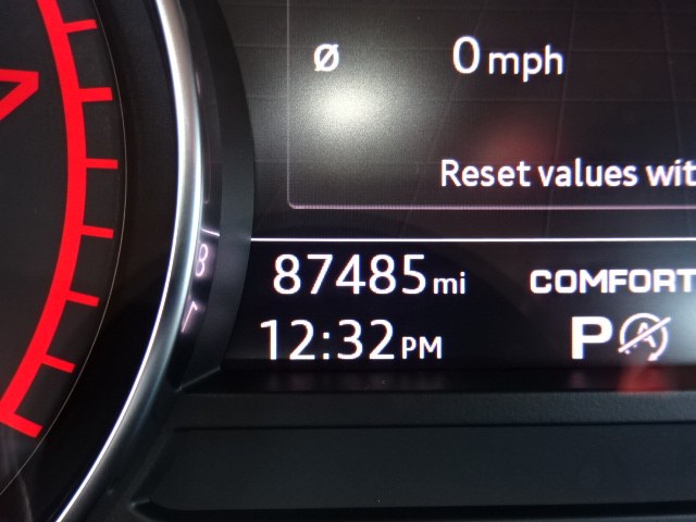 2017 Audi A4 2.0T Premium quattro AWD, available for sale in Newton, Massachusetts | Jacob Auto Sales. Newton, Massachusetts 2017 Audi A4 2.0T Premium quattro AWD, available for sale in Newton, Massachusetts | Jacob Auto Sales. Newton, Massachusetts