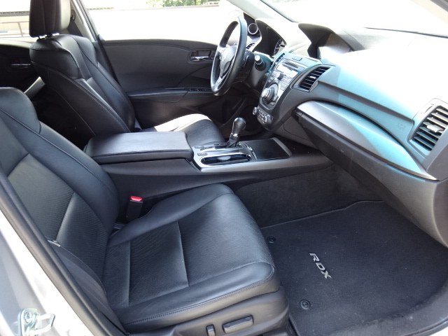 2014 Acura RDX Technology Package AWD, available for sale in Newton, Massachusetts | Jacob Auto Sales. Newton, Massachusetts 2014 Acura RDX Technology Package AWD, available for sale in Newton, Massachusetts | Jacob Auto Sales. Newton, Massachusetts