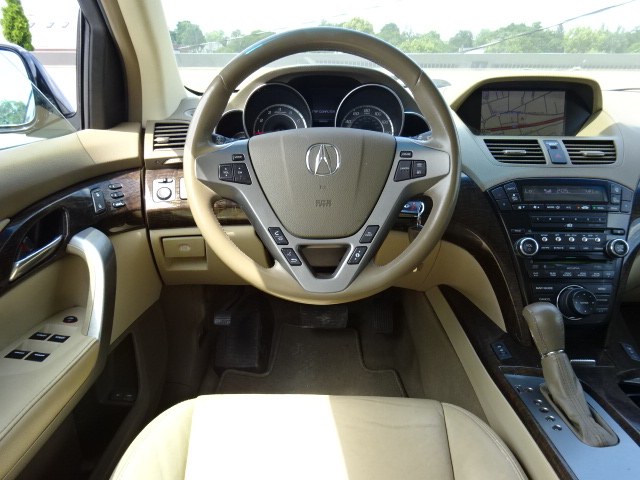 2013 Acura MDX Technology Package AWD, available for sale in Newton, Massachusetts | Jacob Auto Sales. Newton, Massachusetts 2013 Acura MDX Technology Package AWD, available for sale in Newton, Massachusetts | Jacob Auto Sales. Newton, Massachusetts