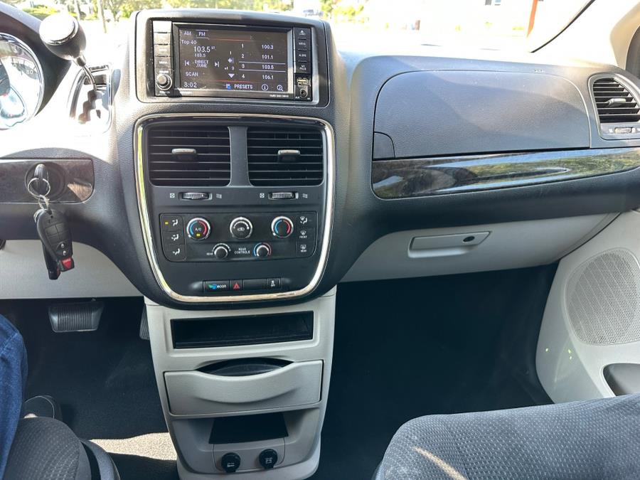 2019 Dodge Grand Caravan SE Wagon, available for sale in Copiague, New York | Great Deal Motors. Copiague, New York 2019 Dodge Grand Caravan SE Wagon, available for sale in Copiague, New York | Great Deal Motors. Copiague, New York