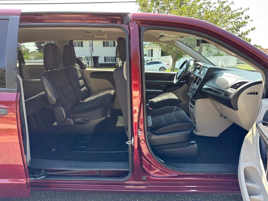 2019 Dodge Grand Caravan SE Wagon, available for sale in Copiague, New York | Great Deal Motors. Copiague, New York 2019 Dodge Grand Caravan SE Wagon, available for sale in Copiague, New York | Great Deal Motors. Copiague, New York