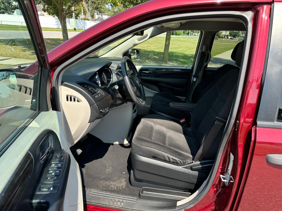 2019 Dodge Grand Caravan SE Wagon, available for sale in Copiague, New York | Great Deal Motors. Copiague, New York 2019 Dodge Grand Caravan SE Wagon, available for sale in Copiague, New York | Great Deal Motors. Copiague, New York