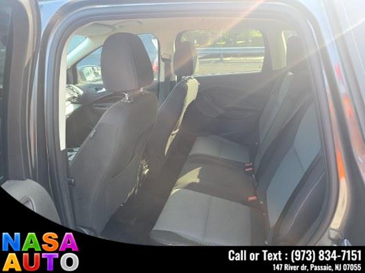 2017 Ford Escape SE 4WD, available for sale in Passaic, New Jersey | Nasa Auto. Passaic, New Jersey 2017 Ford Escape SE 4WD, available for sale in Passaic, New Jersey | Nasa Auto. Passaic, New Jersey