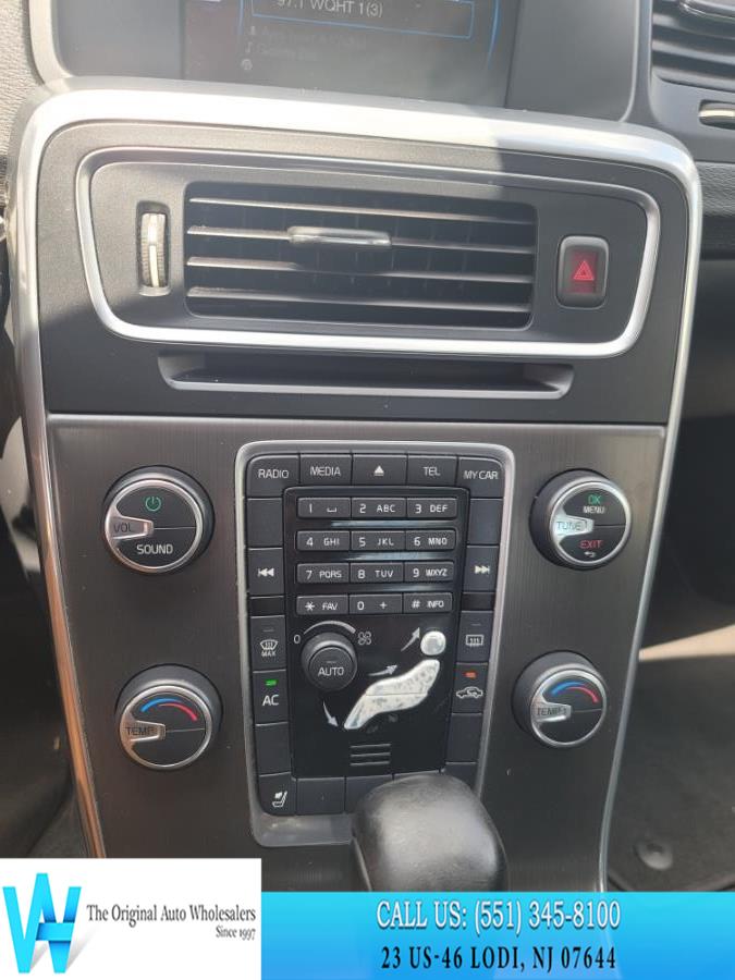 2012 Volvo S60 FWD 4dr Sdn T5 w/Moonroof, available for sale in Lodi, New Jersey | AW Auto & Truck Wholesalers, Inc. Lodi, New Jersey 2012 Volvo S60 FWD 4dr Sdn T5 w/Moonroof, available for sale in Lodi, New Jersey | AW Auto & Truck Wholesalers, Inc. Lodi, New Jersey