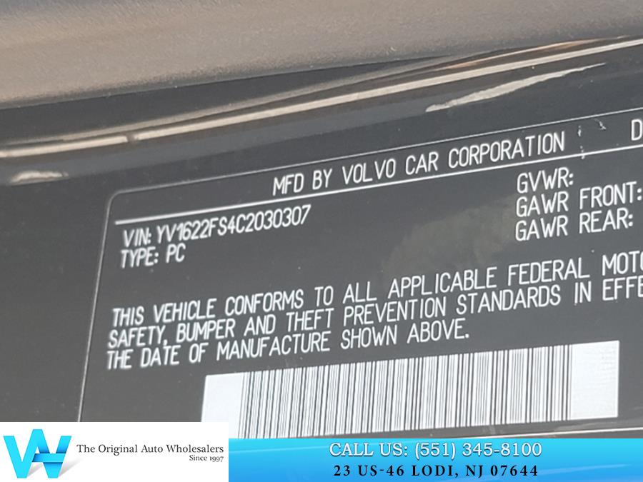 2012 Volvo S60 FWD 4dr Sdn T5 w/Moonroof, available for sale in Lodi, New Jersey | AW Auto & Truck Wholesalers, Inc. Lodi, New Jersey 2012 Volvo S60 FWD 4dr Sdn T5 w/Moonroof, available for sale in Lodi, New Jersey | AW Auto & Truck Wholesalers, Inc. Lodi, New Jersey