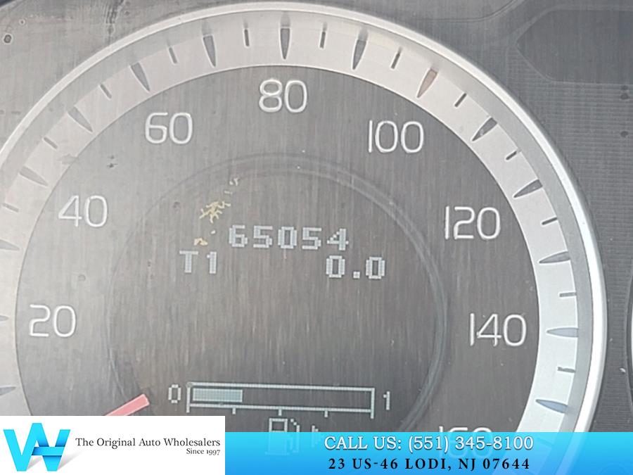2012 Volvo S60 FWD 4dr Sdn T5 w/Moonroof, available for sale in Lodi, New Jersey | AW Auto & Truck Wholesalers, Inc. Lodi, New Jersey 2012 Volvo S60 FWD 4dr Sdn T5 w/Moonroof, available for sale in Lodi, New Jersey | AW Auto & Truck Wholesalers, Inc. Lodi, New Jersey