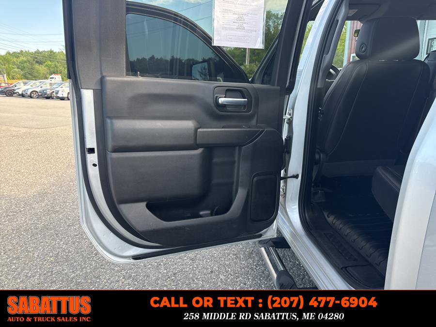 2020 Chevrolet Silverado 3500HD 4WD Crew Cab 159" Work Truck, available for sale in Sabattus, Maine | Sabattus Auto and Truck Sales Inc. Sabattus, Maine 2020 Chevrolet Silverado 3500HD 4WD Crew Cab 159" Work Truck, available for sale in Sabattus, Maine | Sabattus Auto and Truck Sales Inc. Sabattus, Maine