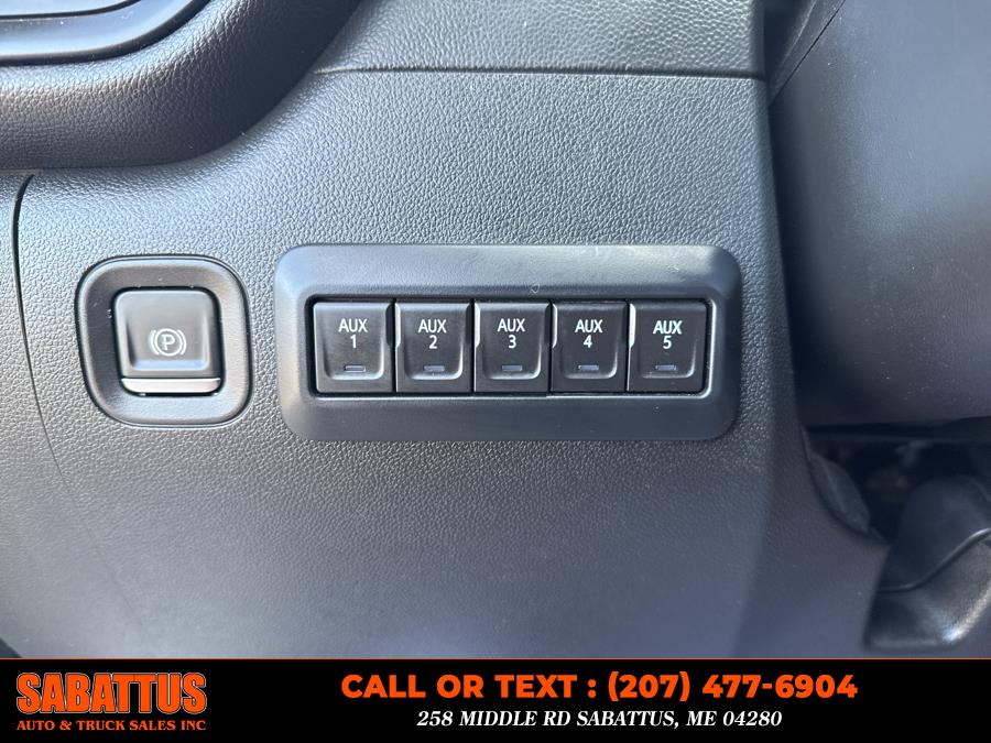 2020 Chevrolet Silverado 3500HD 4WD Crew Cab 159" Work Truck, available for sale in Sabattus, Maine | Sabattus Auto and Truck Sales Inc. Sabattus, Maine 2020 Chevrolet Silverado 3500HD 4WD Crew Cab 159" Work Truck, available for sale in Sabattus, Maine | Sabattus Auto and Truck Sales Inc. Sabattus, Maine
