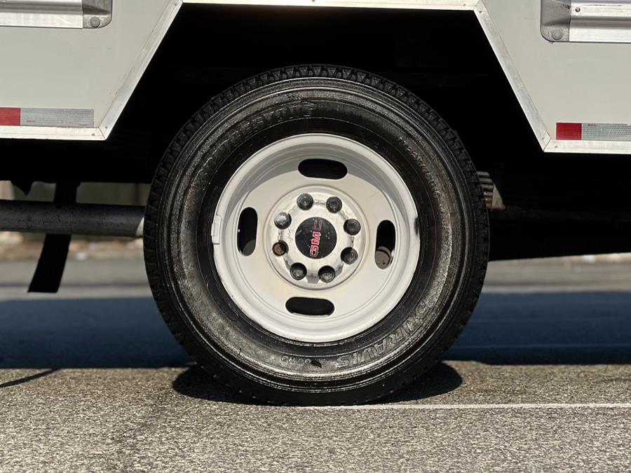 2018 GMC Savana Commercial Cutaway 3500 Box Truck 177" 16ft Morgan Dry Box/RollOut Ramp/TowHitch Receiver, available for sale in Paterson, New Jersey | Speedway Commercial Motors LLC. Paterson, New Jersey 2018 GMC Savana Commercial Cutaway 3500 Box Truck 177" 16ft Morgan Dry Box/RollOut Ramp/TowHitch Receiver, available for sale in Paterson, New Jersey | Speedway Commercial Motors LLC. Paterson, New Jersey