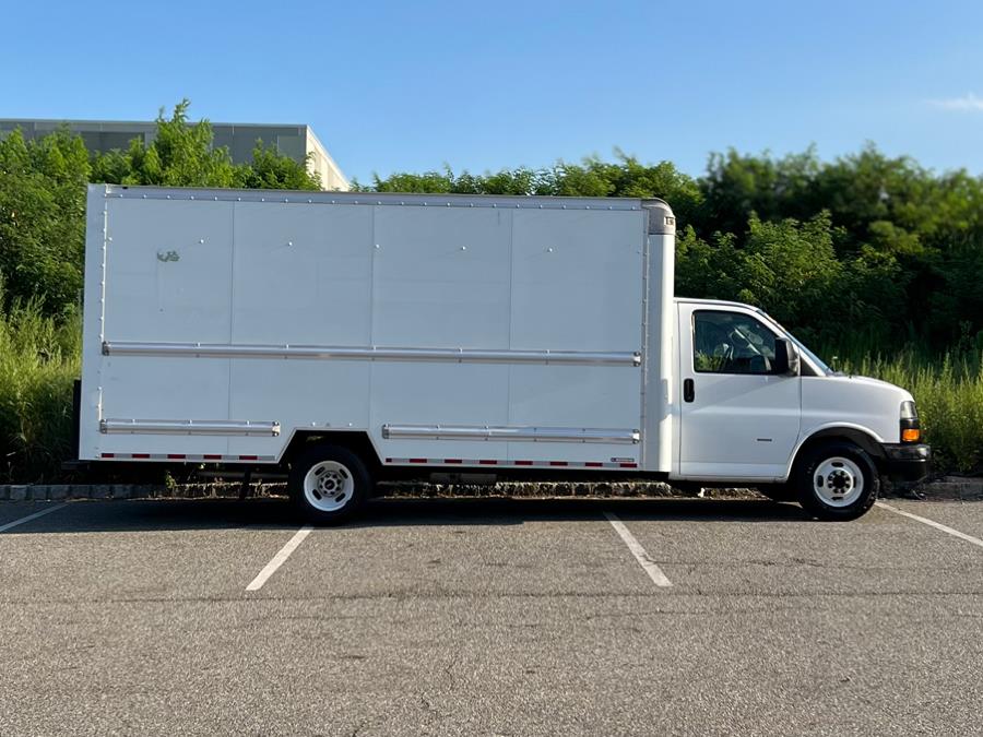 2018 GMC Savana Commercial Cutaway 3500 Box Truck 177" 16ft Morgan Dry Box/RollOut Ramp/TowHitch Receiver, available for sale in Paterson, New Jersey | Speedway Commercial Motors LLC. Paterson, New Jersey 2018 GMC Savana Commercial Cutaway 3500 Box Truck 177" 16ft Morgan Dry Box/RollOut Ramp/TowHitch Receiver, available for sale in Paterson, New Jersey | Speedway Commercial Motors LLC. Paterson, New Jersey