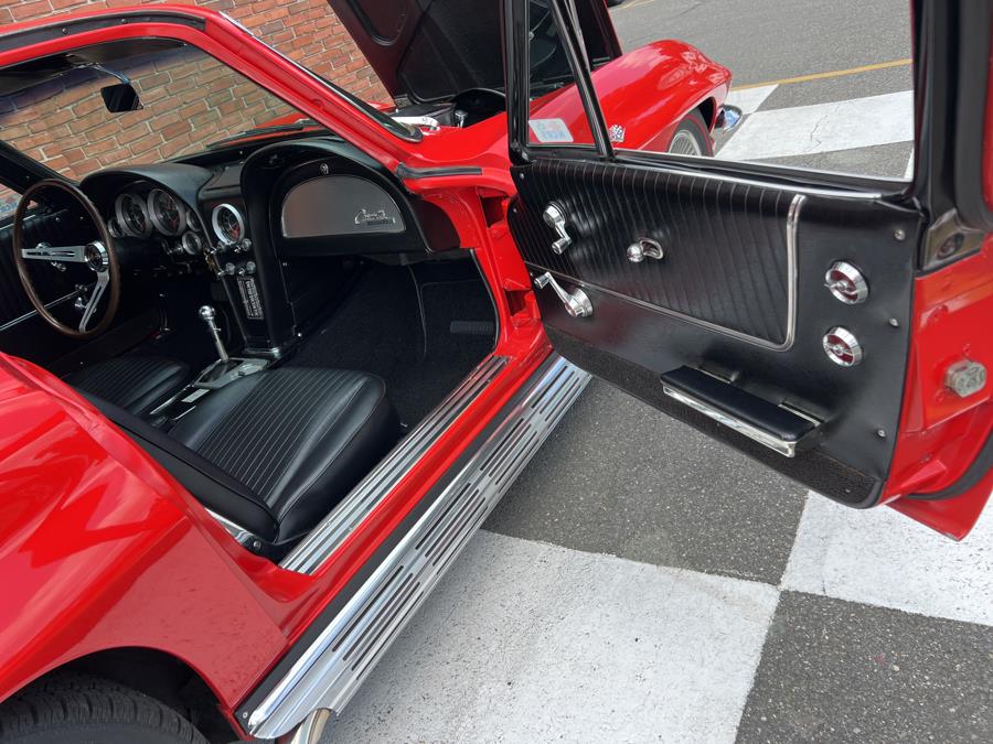 1964 Chevrolet Corvette 327 365 HP, available for sale in Waterbury, Connecticut | National Auto Brokers, Inc.. Waterbury, Connecticut 1964 Chevrolet Corvette 327 365 HP, available for sale in Waterbury, Connecticut | National Auto Brokers, Inc.. Waterbury, Connecticut