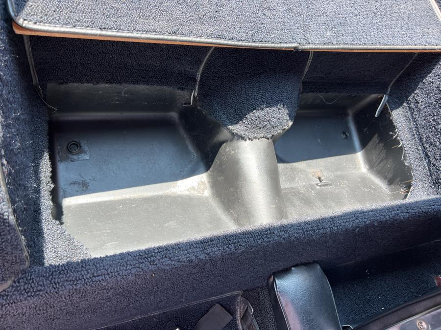 1964 Chevrolet Corvette 327 365 HP, available for sale in Waterbury, Connecticut | National Auto Brokers, Inc.. Waterbury, Connecticut 1964 Chevrolet Corvette 327 365 HP, available for sale in Waterbury, Connecticut | National Auto Brokers, Inc.. Waterbury, Connecticut