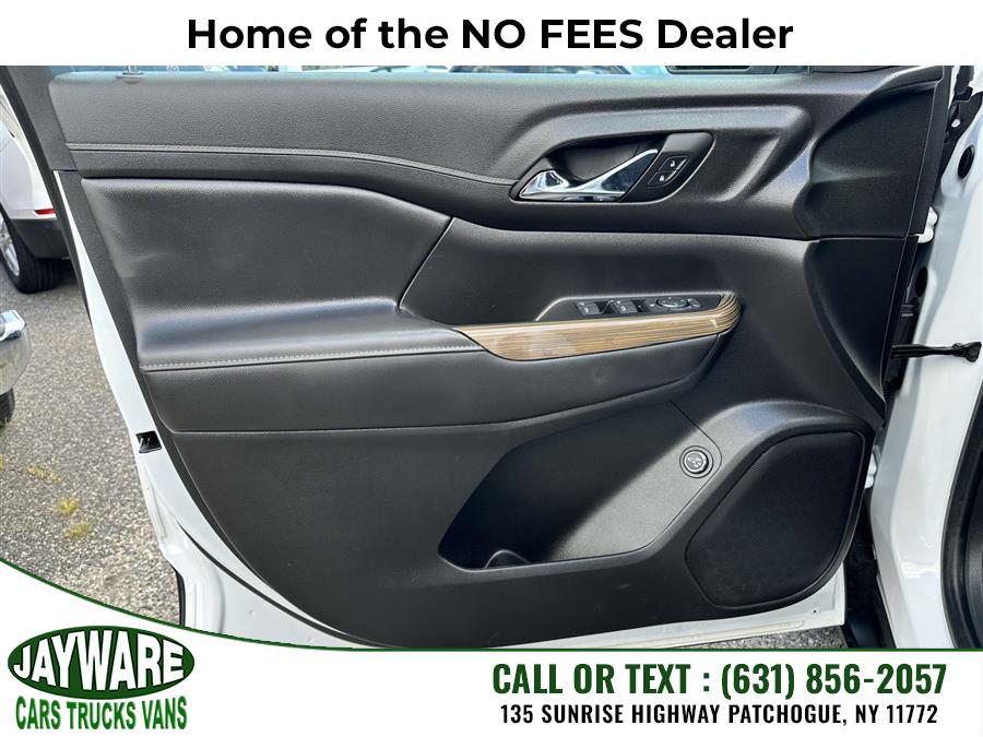 2022 GMC Acadia AWD 4dr SLE, available for sale in Patchogue, New York | Jayware Cars Trucks Vans. Patchogue, New York 2022 GMC Acadia AWD 4dr SLE, available for sale in Patchogue, New York | Jayware Cars Trucks Vans. Patchogue, New York