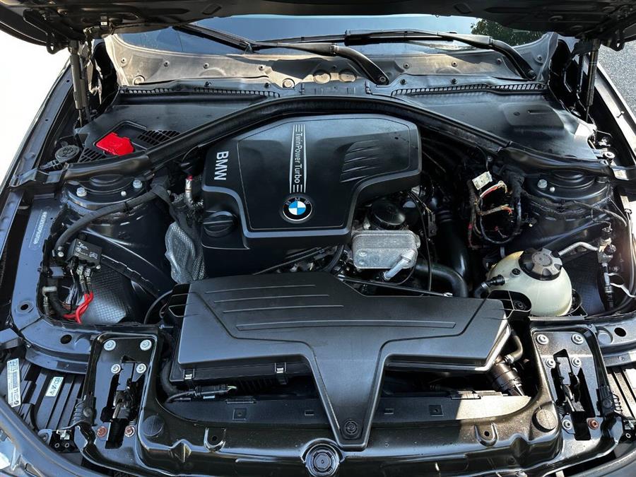 2014 BMW 3 Series 328i xDrive AWD 4dr Sedan SULEV, available for sale in Hempstead, New York | VIP Auto Credit Express. Hempstead, New York 2014 BMW 3 Series 328i xDrive AWD 4dr Sedan SULEV, available for sale in Hempstead, New York | VIP Auto Credit Express. Hempstead, New York