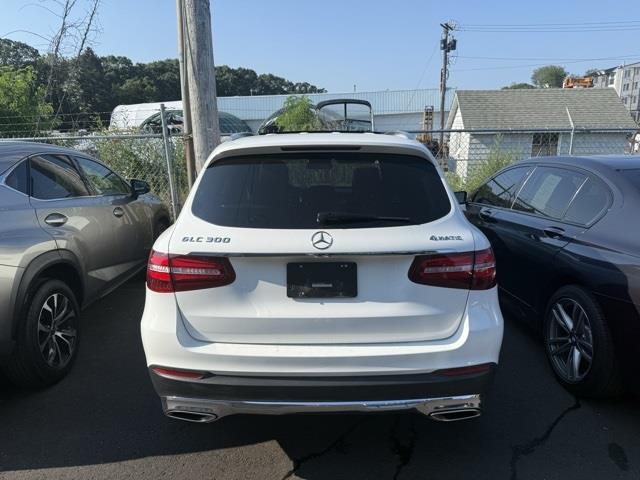 2016 Mercedes-benz Glc GLC 300, available for sale in Stratford, Connecticut | Wiz Leasing Inc. Stratford, Connecticut 2016 Mercedes-benz Glc GLC 300, available for sale in Stratford, Connecticut | Wiz Leasing Inc. Stratford, Connecticut